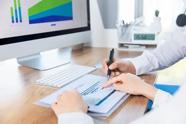 到公司闹事 负什么法律