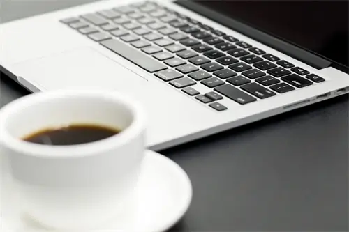 国企职工学什么法律好些